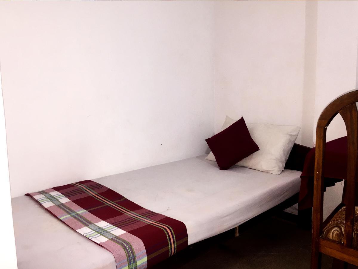 Double G Motel Weligama Dış mekan fotoğraf